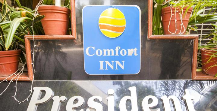Comfort Inn President Ahmedabad Exterior foto