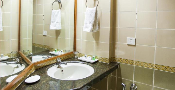 Comfort Inn President Ahmedabad Exterior foto