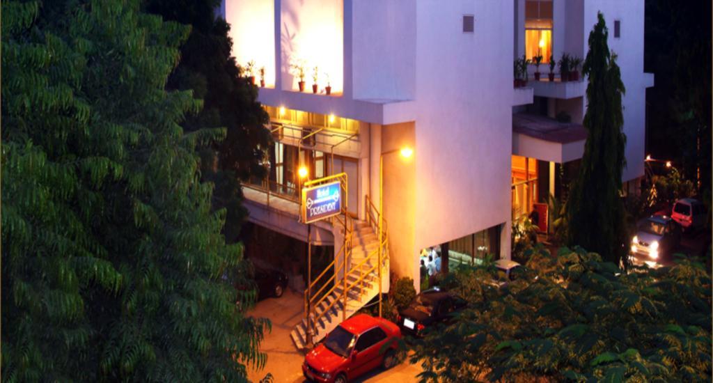 Comfort Inn President Ahmedabad Exterior foto
